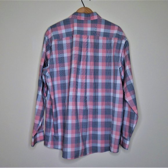 Jos A Bank Casual Button Down Shirt - Picture 3 of 5